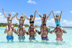 Isla Saona: excursión exclusiva en catamarán en tour en grupo reducido