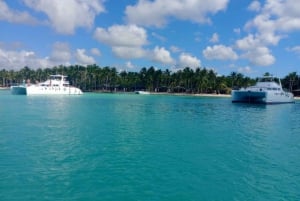 Isla Saona: Excursión con catamarán y lancha rápida