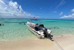 Saona Island VIP: 4 Beaches , Mano Juan & Canto de la Playa