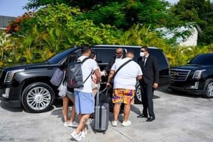 Taxi e trasferimento dall'aeroporto di Punta Cana (PUJ) a Uvero Alto