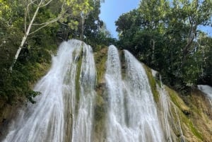 La cascada del limón: Tutustu Salto del Limóniin ja sen jokiin ja vuoriin