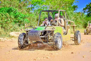 Emocionante Aventura en Buggy por las Dunas: ¡Más Cenote y Playa Macao!