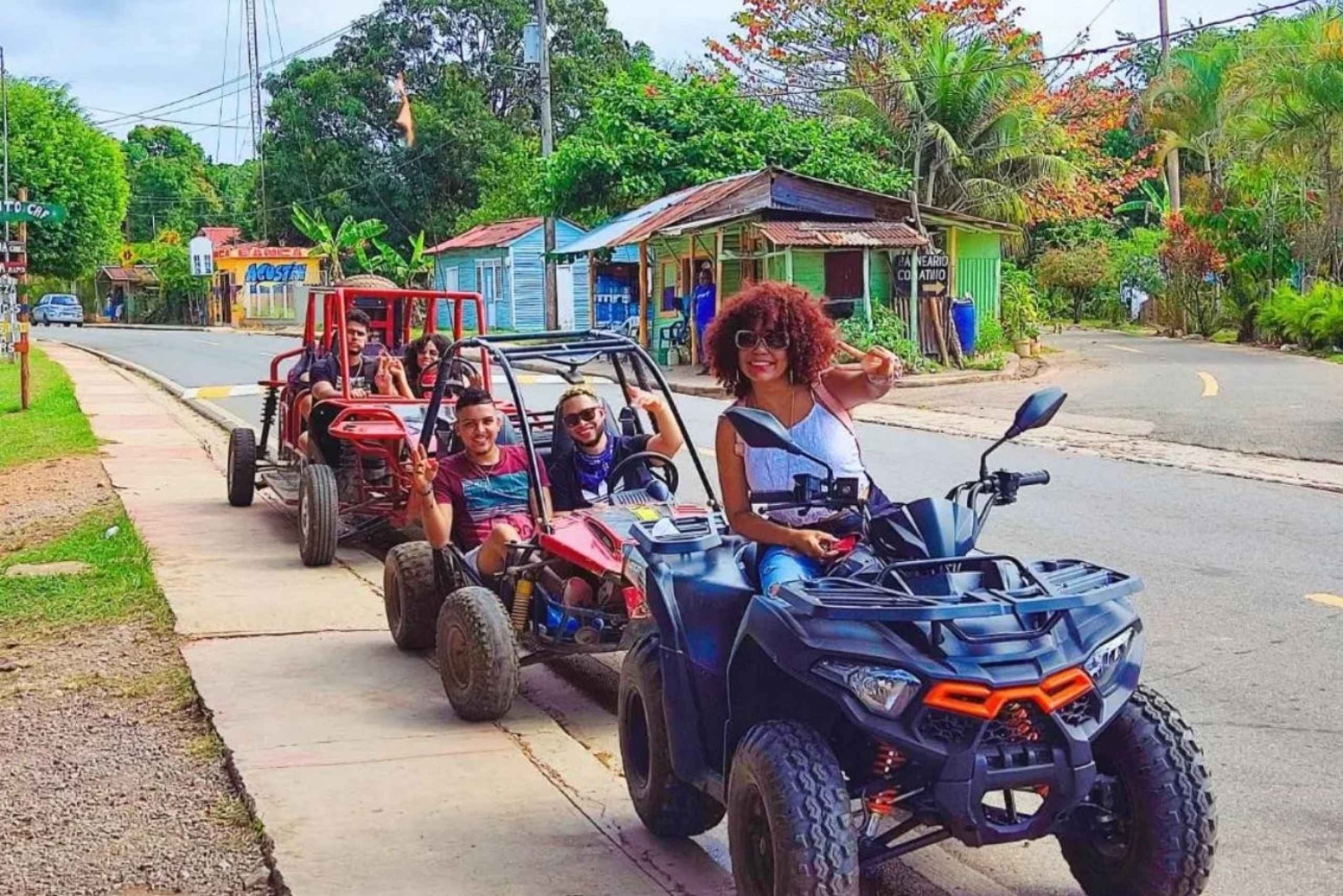 Tour delle carrozzine e delle cascate di Salto Alto in Dominican Republic