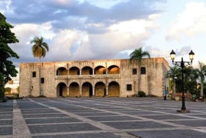 Opplev Colonial Zone, El Faro a Colon og Los 3 Ojos nasjonalpark.