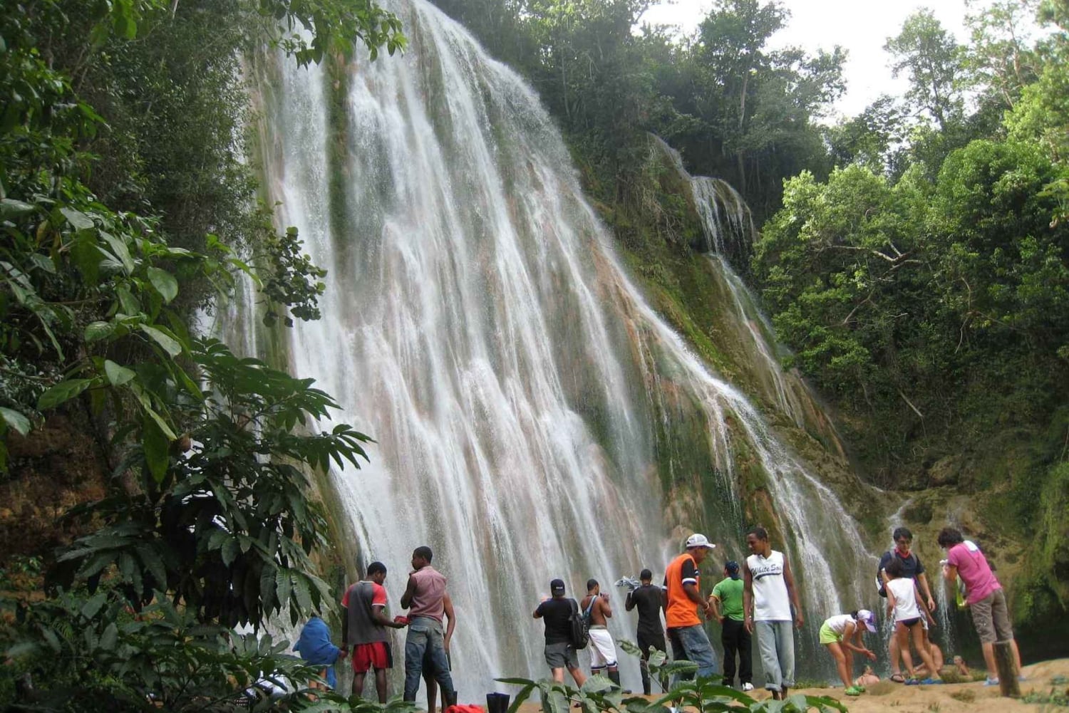 Waterfall El Limón and Cayo Levantado Island from Bayahibe