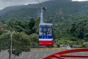 Excursão às cachoeiras, enseada âmbar, baía de Taino e transporte