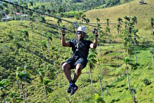 Zip line -retki, jossa on lastenvaunuajelu