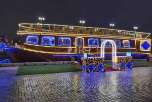 Dubai: Dhow Dinner Cruise with International Buffet
