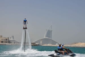 30-Min Dubai Flyboard with Instructor & Free Ice Cream