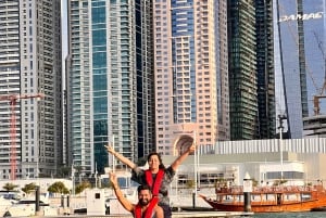 Dubai: Self-Drive boat tour for 30, 60 or 90 mn