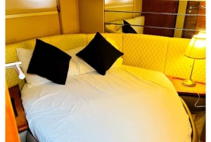 Luxe privéboottocht van 50 voet in de jachthaven van Dubai