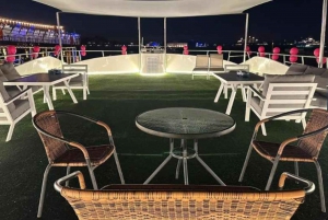 80ft Yacht 50 Guest