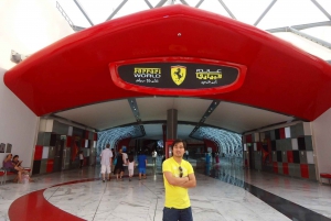 From Dubai: Abu Dhabi City Tour with Ferrari World Ticket