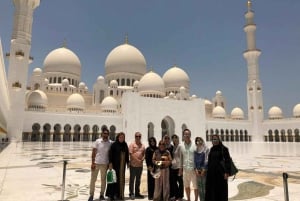 Visite des mosquées d'Abu Dhabi et de Sea World au départ de Dubaï