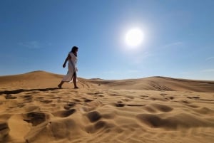 Popołudniowa wycieczka po pustyni z walką na wydmach i przejażdżką na wielbłądzie