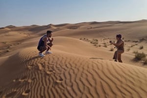 Excursão à tarde no deserto com dunas e passeio de camelo