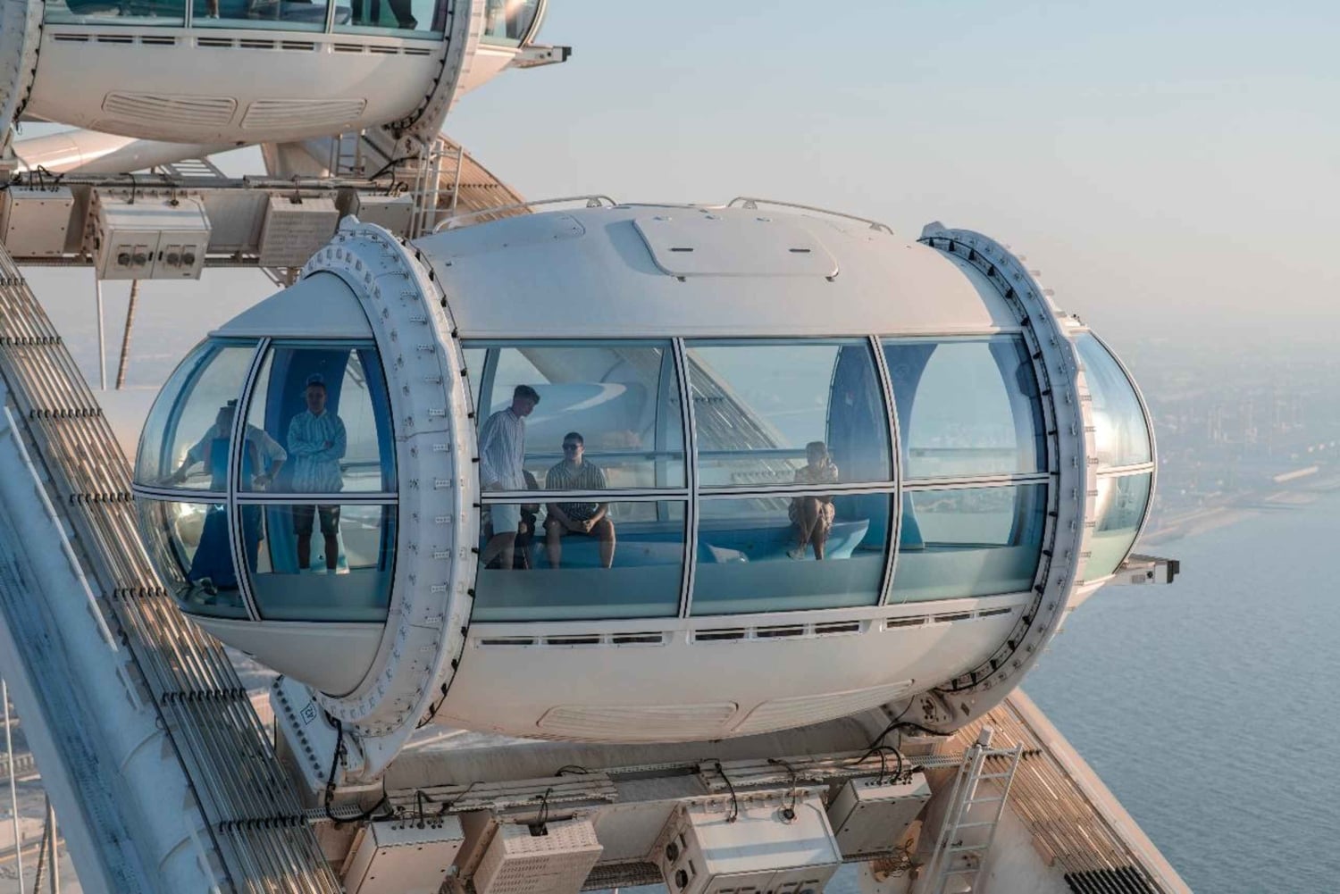 Ain Dubai Premium-billet med husets drikkevarer eller cocktails