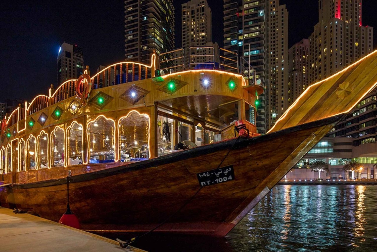 Best Dhow Cruise Dinner Marina Dubai