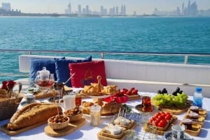 Luxury Proposal on a Yacht in Dubai