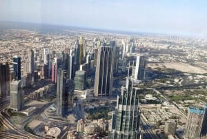 Burj Khalifa : coupe-file, repas gastronomique, transfert