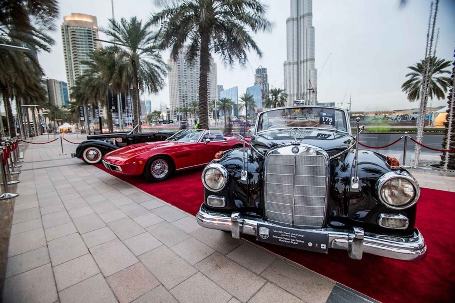 Excursion d'une journée à Dubaï en voiture d'époque