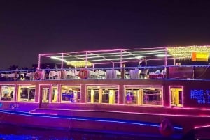 Dubai: Al Seef Dhow Cena en Crucero con Espectáculo en Directo