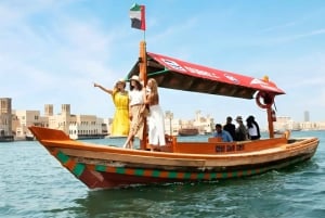 Dubai: Old Town, Local Markets & Street Food Walking Tour