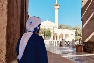 Dubai: Old Town, Local Markets & Street Food Walking Tour