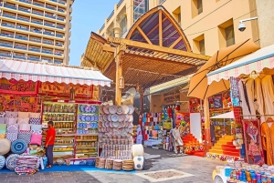 Dubai: Old Town, Local Markets & Street Food Walking Tour