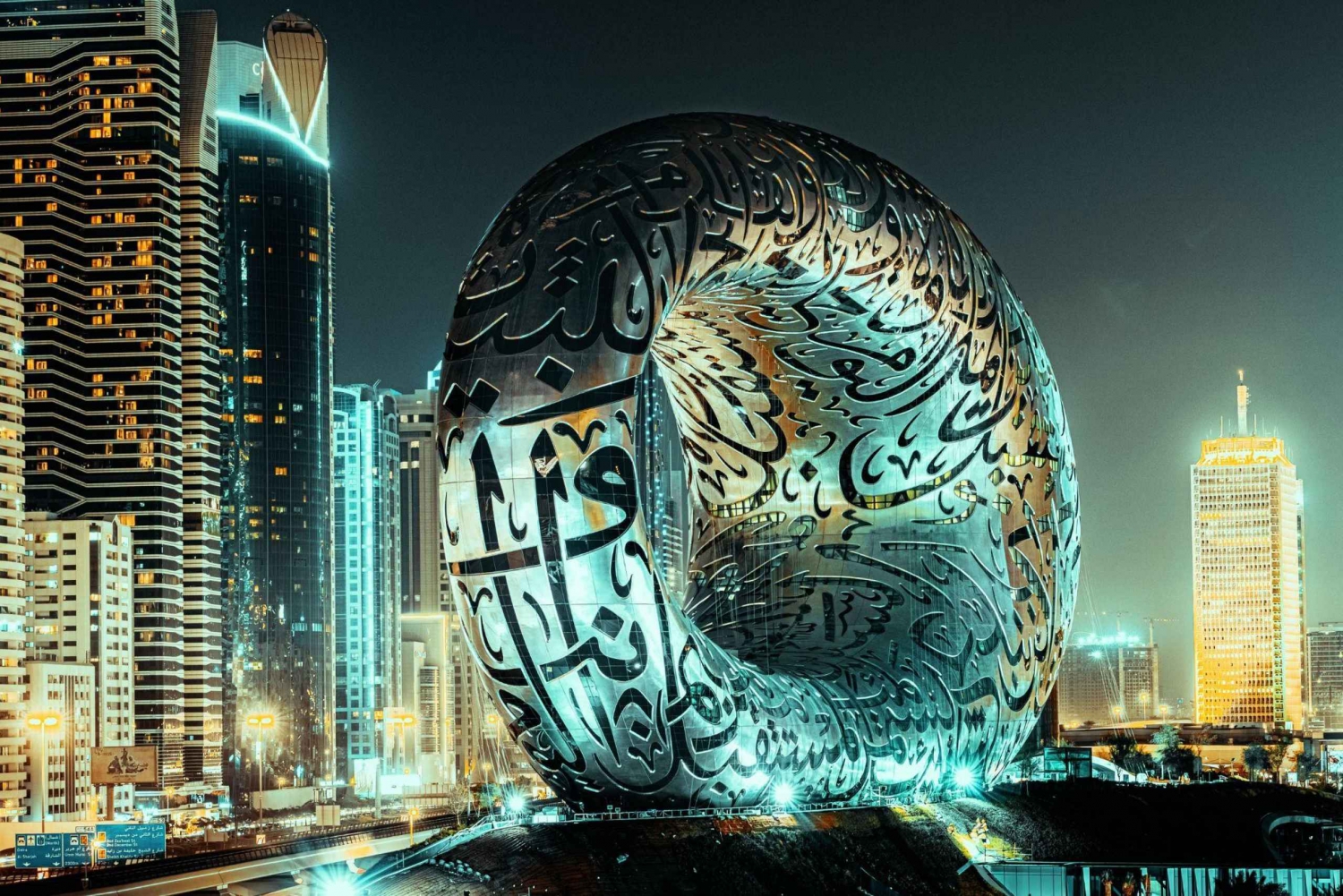 Discovering Dubai: Private Guided Sightseeing City Tour