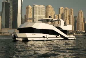 Dubaï : croisière de 3 heures au coucher du soleil avec barbecue à bord