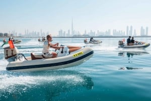 Dubai: 1.5-Hour Self-Drive Boat Trip