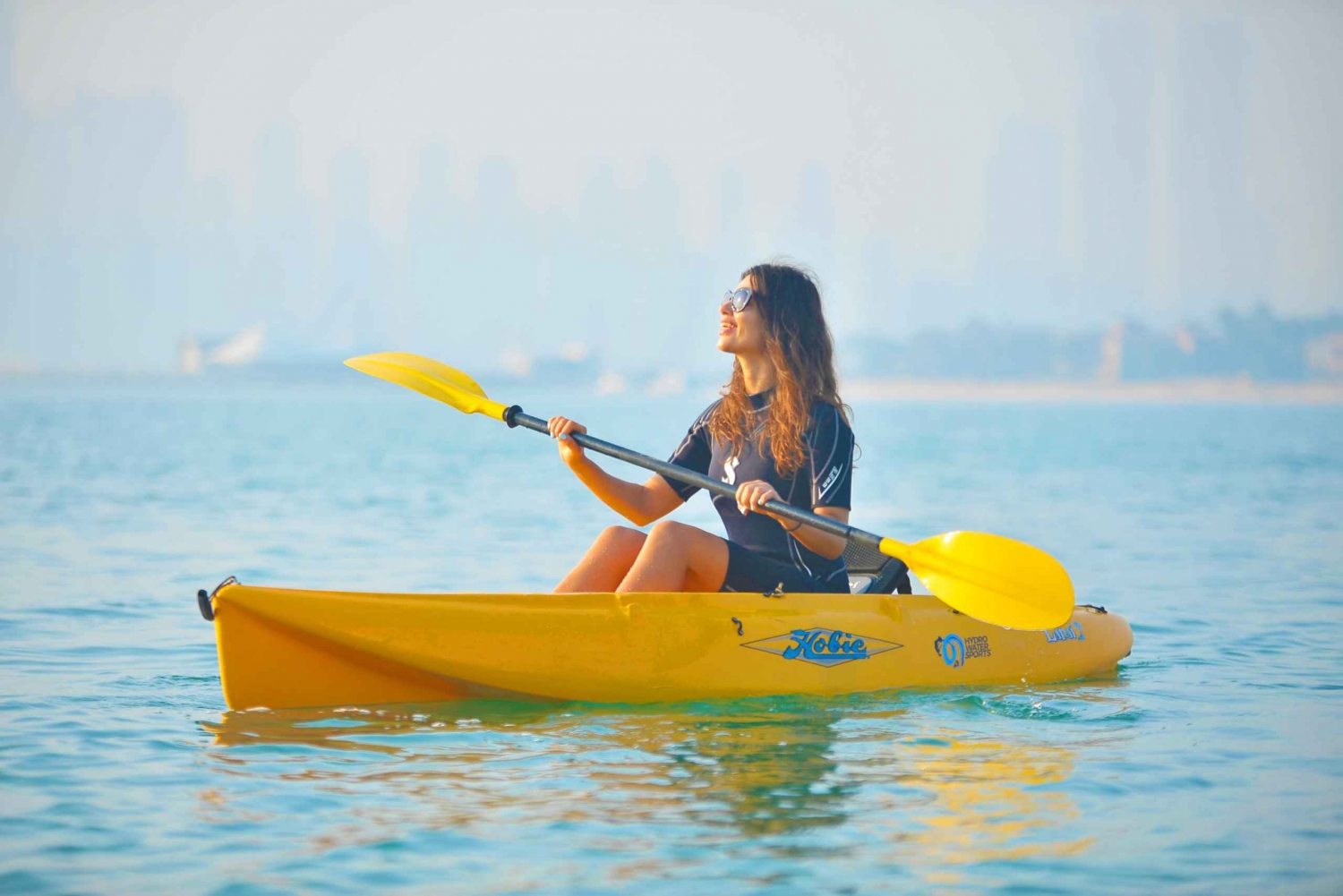 Dubai: 1-hour Kayaking or Stand Up Paddle at Dukes The Palm