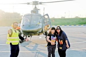 Dubai: 17-Minute Helicopter Flight Over The Palm Jumeirah