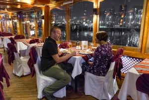 Dubaj: 2-godzinny wieczorny rejs łodzią dau i kolacja