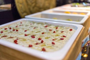 Dubai: Dhow-risteily ja illallinen: 2-tuntinen illallinen Dhow-risteily ja illallinen