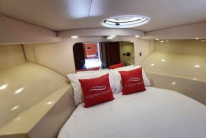 Dubai: 2 timers privat sightseeing yacht med sodavand