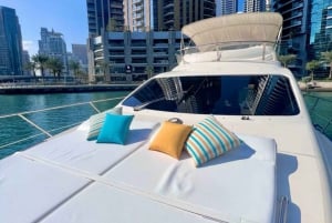 Dubai 2 timers sightseeing Burj Al Arab m/morgenmad på yacht