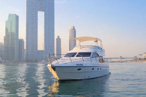 Dubai: Luxury Private 50 FT Yacht Cruise & (Sushi Optional)