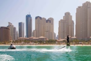 Dubái: sesión de flyboard de 30 minutos en la playa de Dukes The Palm