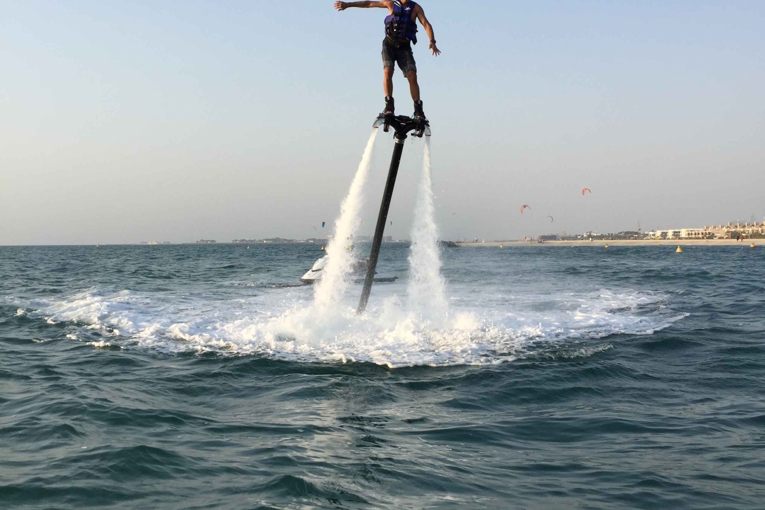 Dubai: Esperienza di 30 minuti in Flyboard