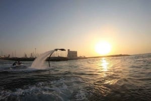 Dubaj: 30-minutowa przygoda z flyboardem