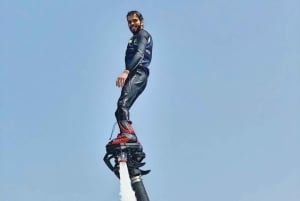 Dubai: 30–Minute Flyboard Experience