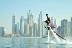 Dubai: Palm Jumeirahissa: 30 minuutin Jetovator-istunto The Palm Jumeirahissa