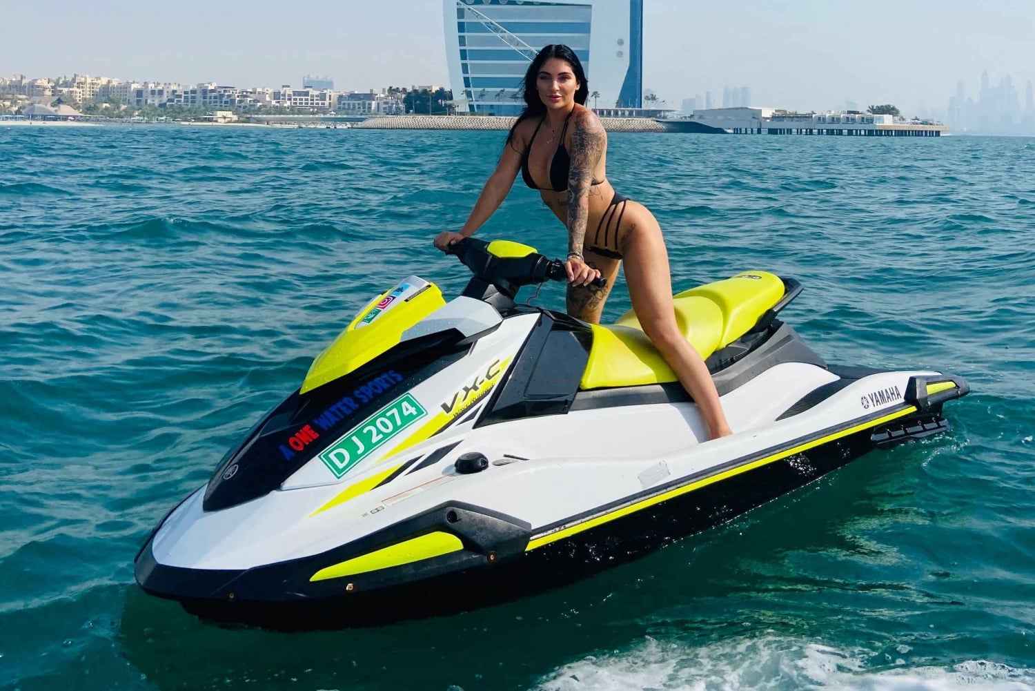 Dubai: 45Min Jet Ski para Burj Al Arab & Burj Khalifa.