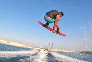 Dubai 45Min Wakeboarding Experience