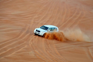 Dubai: Desert Safari with VIP BBQ and Optional Quad Bike