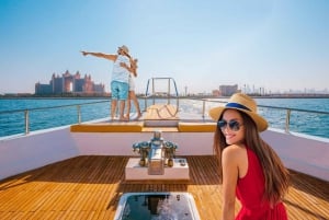 Dubai: Morning Or Afternoon Atlantis & Ain Dubai Yacht Tour