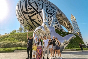Tour de ville de 2 jours : Dubaï et Abu Dhabi + expérience sur un yacht