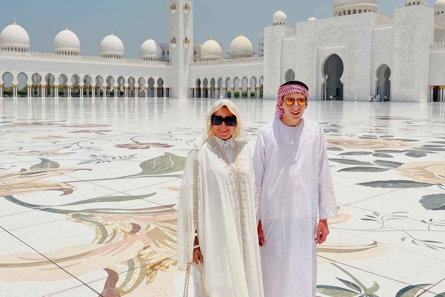 Dubaï : Visite touristique d'Abu Dhabi et de la Grande Mosquée - Emirates